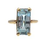 Vintage 14k 5.0ct Long Emerald Cut Aquamarine Ring
